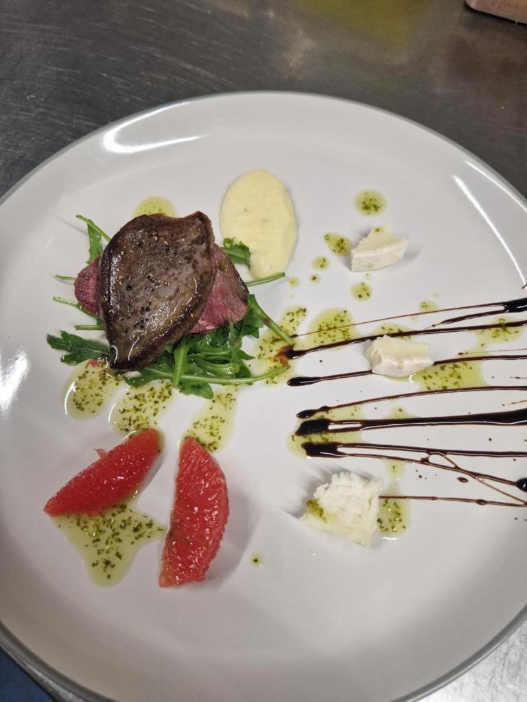 Gasthof The Wheatsheaf And Restaurant 4*